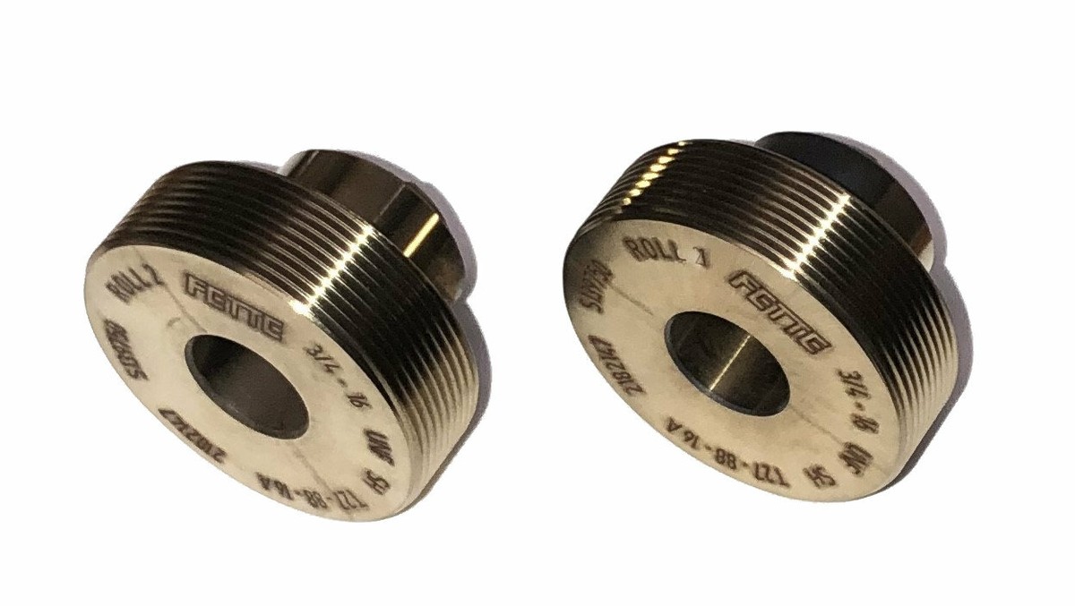 Picture of LMT Fette 1402658 With OIL GrooveS 1/2-20.00TPI Roll Form Indexable Indexable 1.5P-2.0P Carbide TiCN +